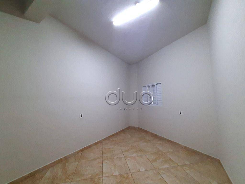 Casa para alugar com 2 quartos, 75m² - Foto 11