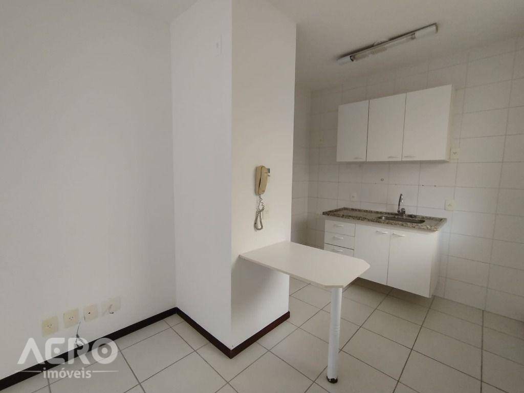 Apartamento para alugar com 1 quarto, 35m² - Foto 12