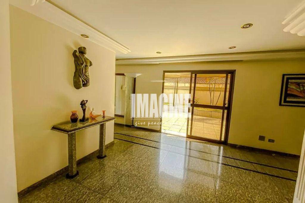 Apartamento à venda com 3 quartos, 135m² - Foto 20