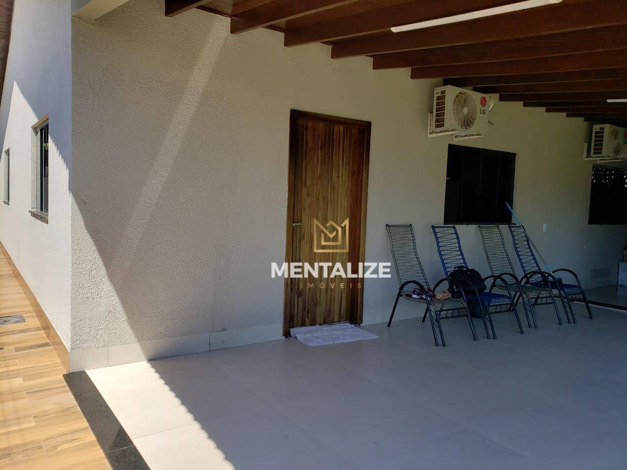 Casa à venda com 2 quartos, 165m² - Foto 12