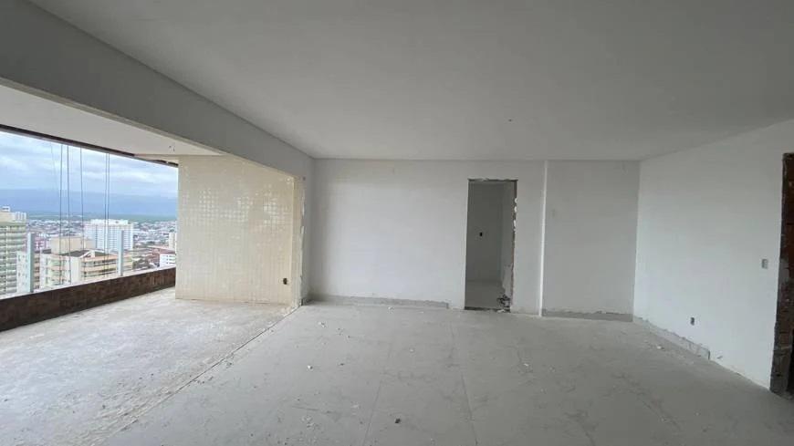 Apartamento à venda com 2 quartos, 92m² - Foto 17