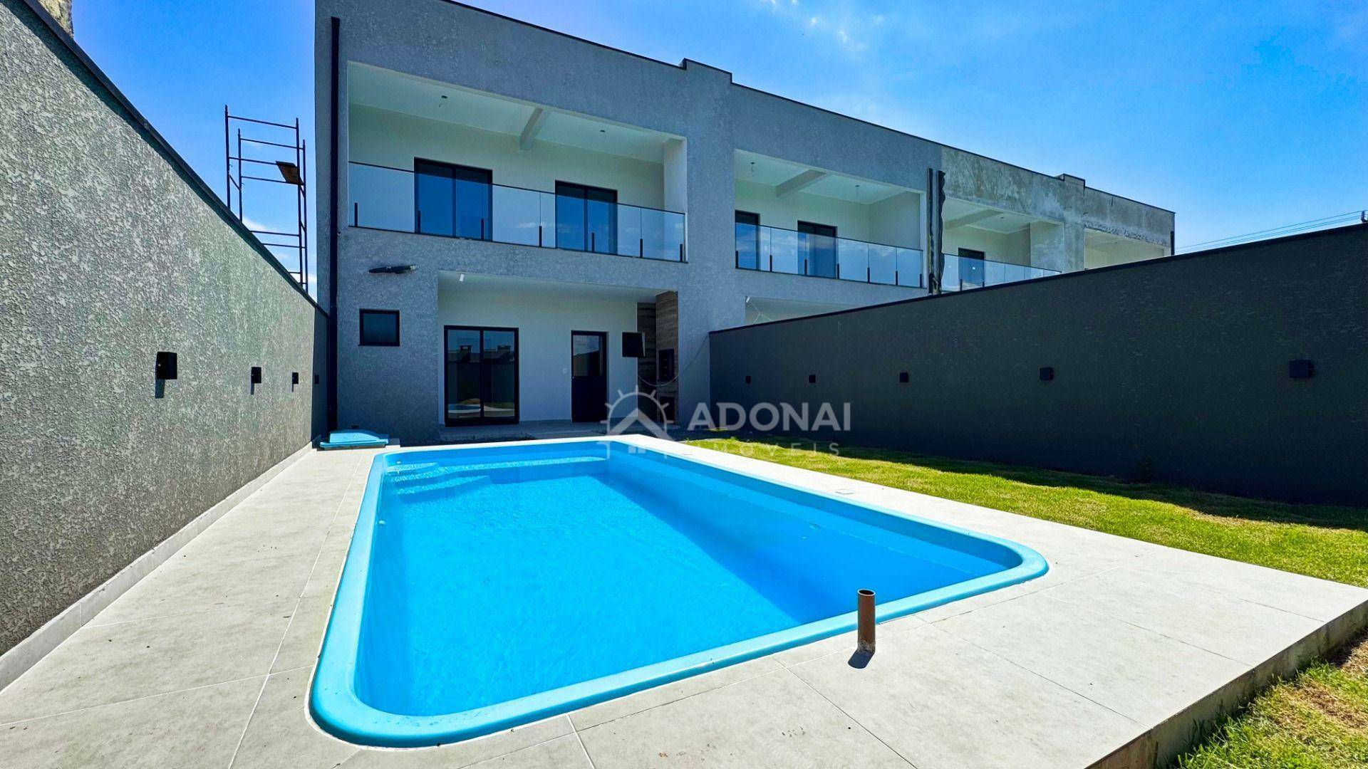 Sobrado à venda com 4 quartos, 171m² - Foto 1