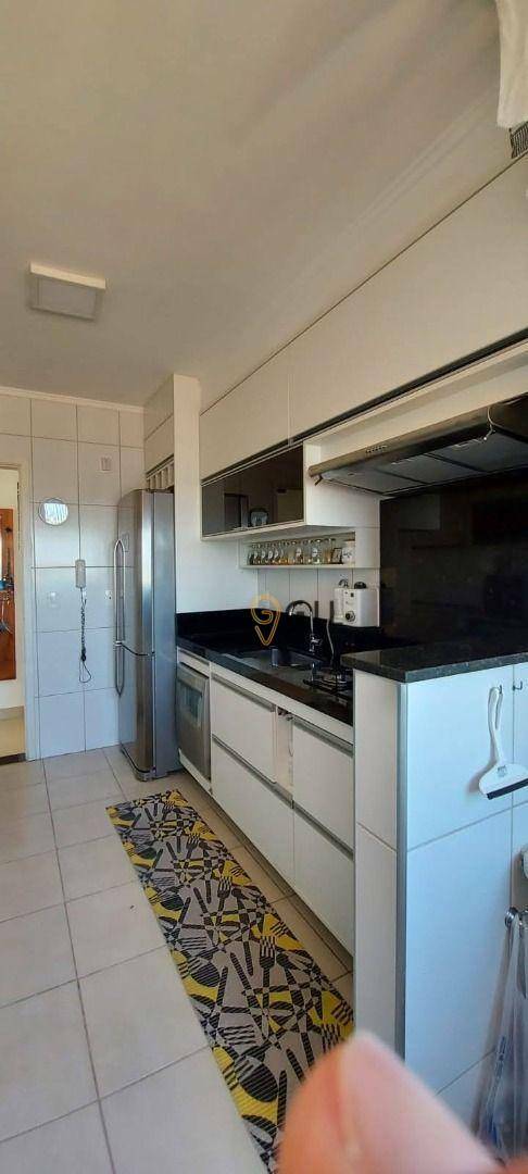 Apartamento à venda com 2 quartos, 90m² - Foto 14