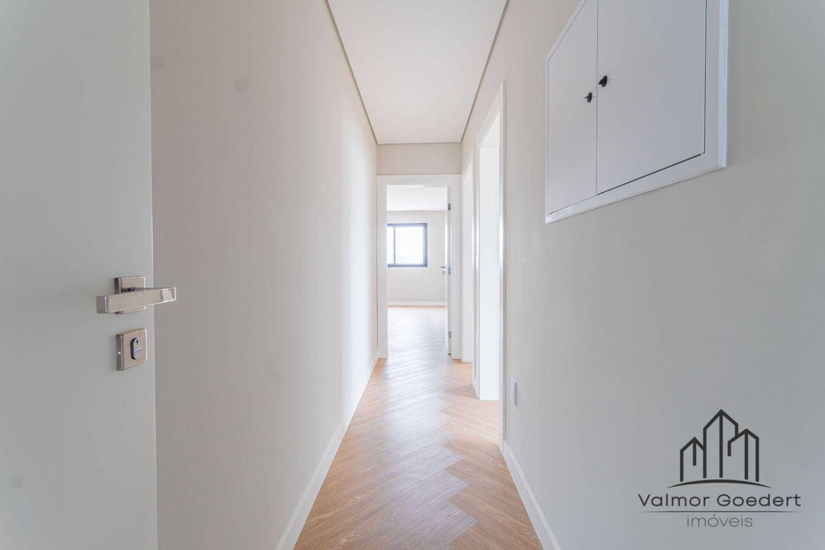 Apartamento à venda com 3 quartos, 130m² - Foto 7