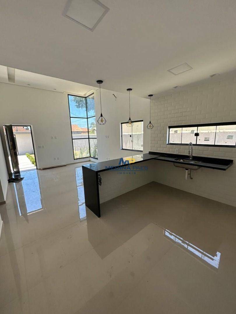 Casa à venda com 3 quartos, 126m² - Foto 7