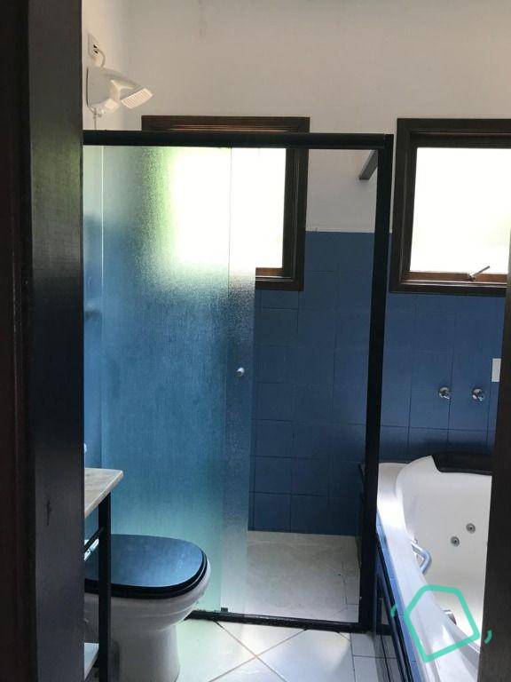 Casa de Condomínio à venda com 3 quartos, 240m² - Foto 15