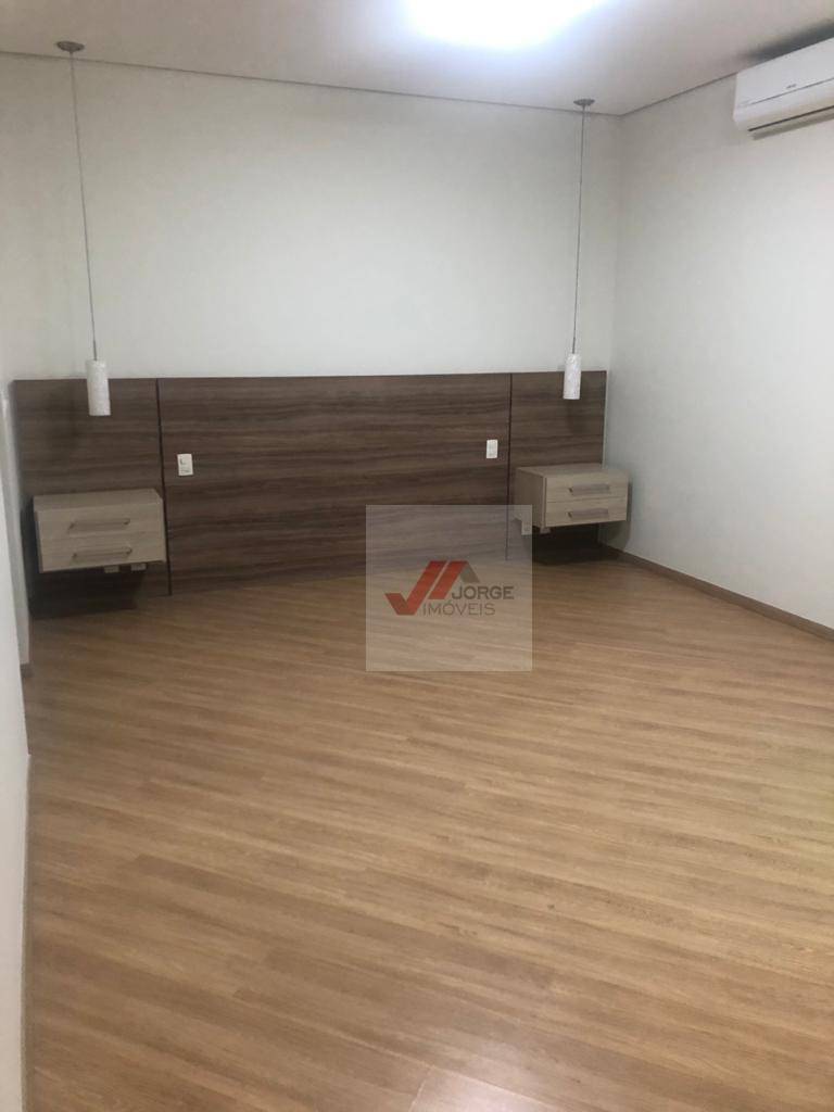 Casa à venda com 3 quartos, 279m² - Foto 7