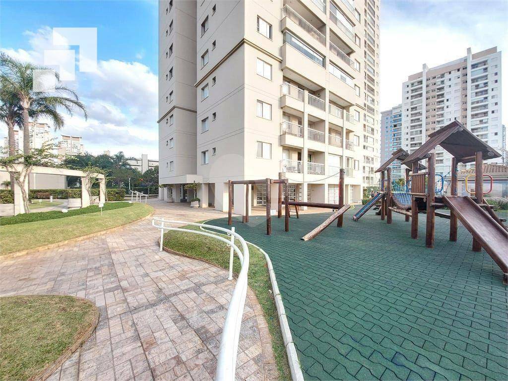 Apartamento para alugar com 2 quartos, 94m² - Foto 32