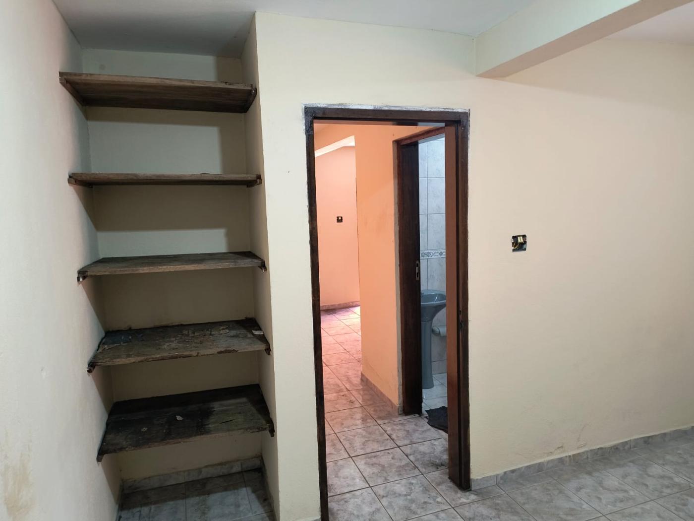 Casa à venda com 3 quartos, 360m² - Foto 8