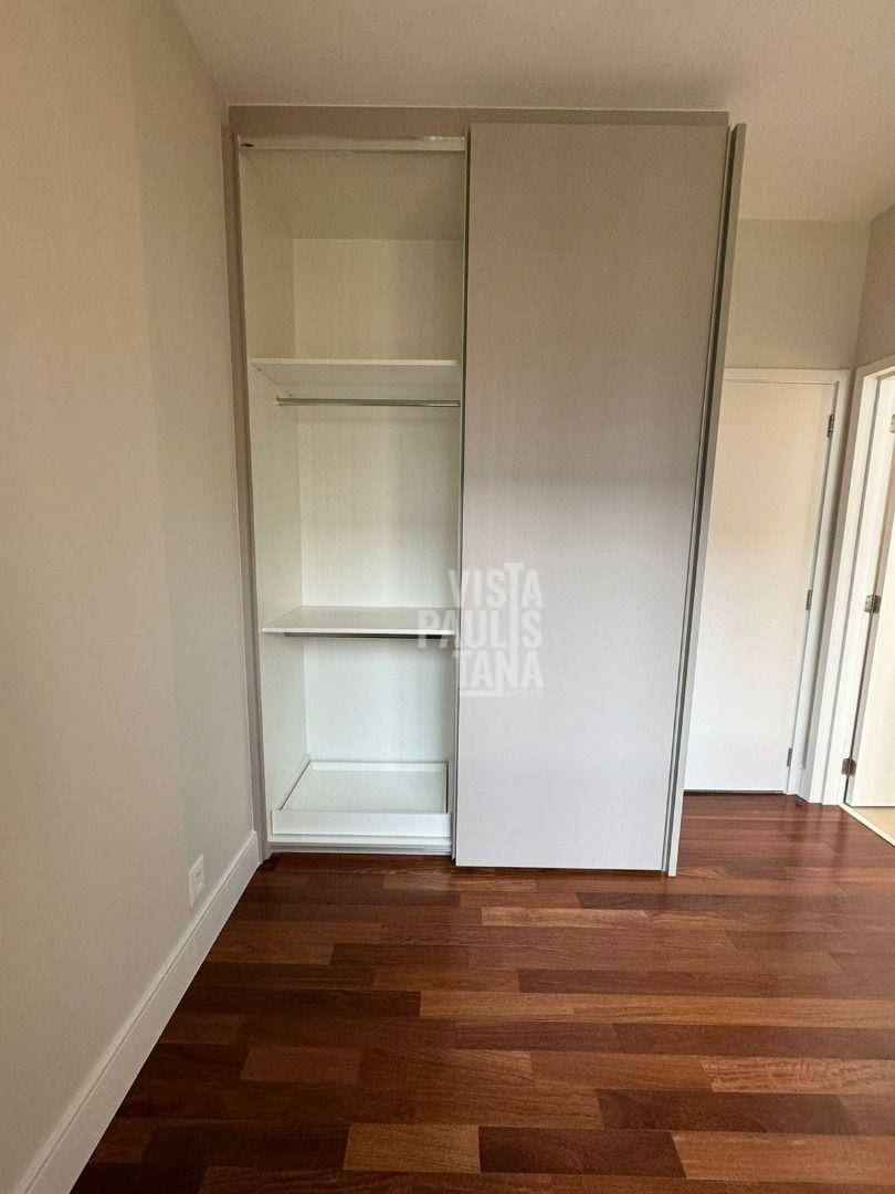 Apartamento para alugar com 3 quartos, 147m² - Foto 26