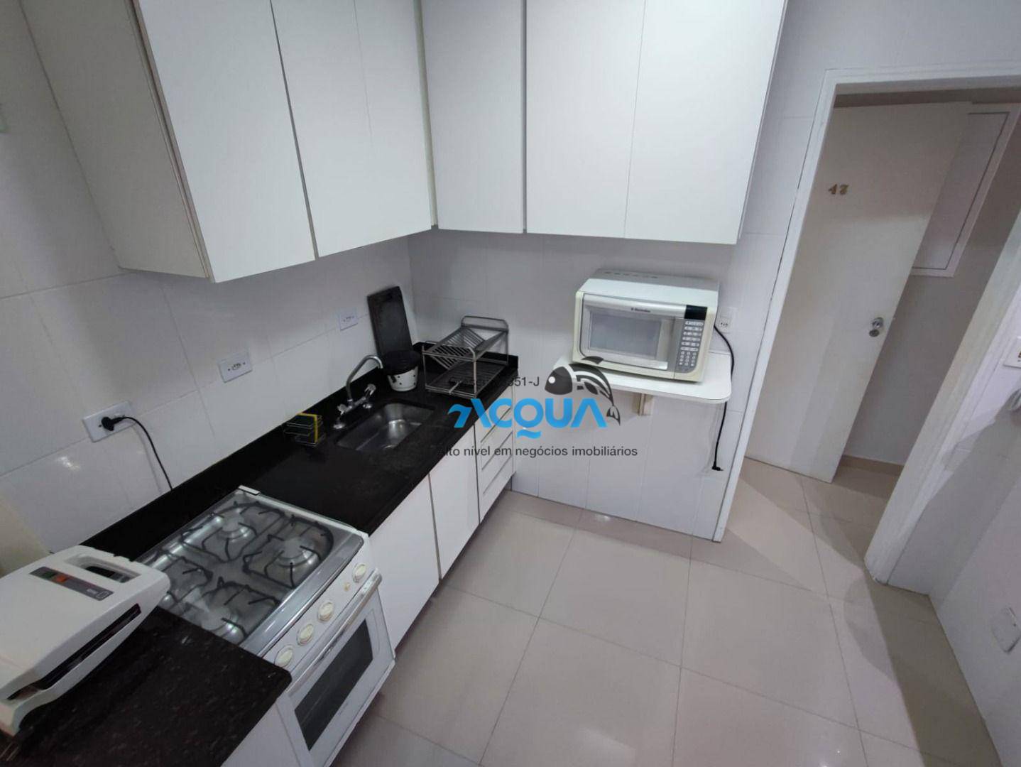 Apartamento à venda com 3 quartos, 92m² - Foto 4