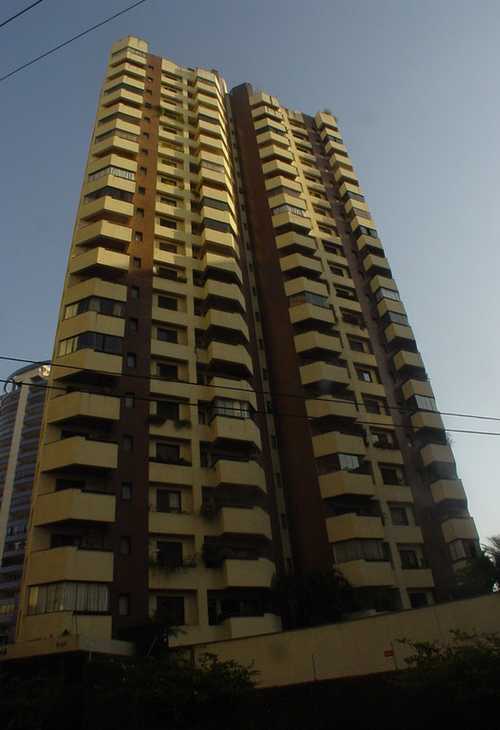 Apartamento à venda com 3 quartos, 156m² - Foto 1