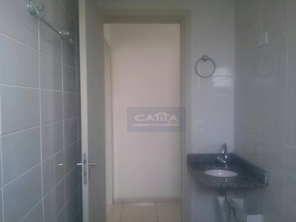 Apartamento à venda com 2 quartos, 47m² - Foto 4