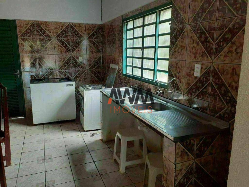 Chácara à venda com 4 quartos, 130m² - Foto 4