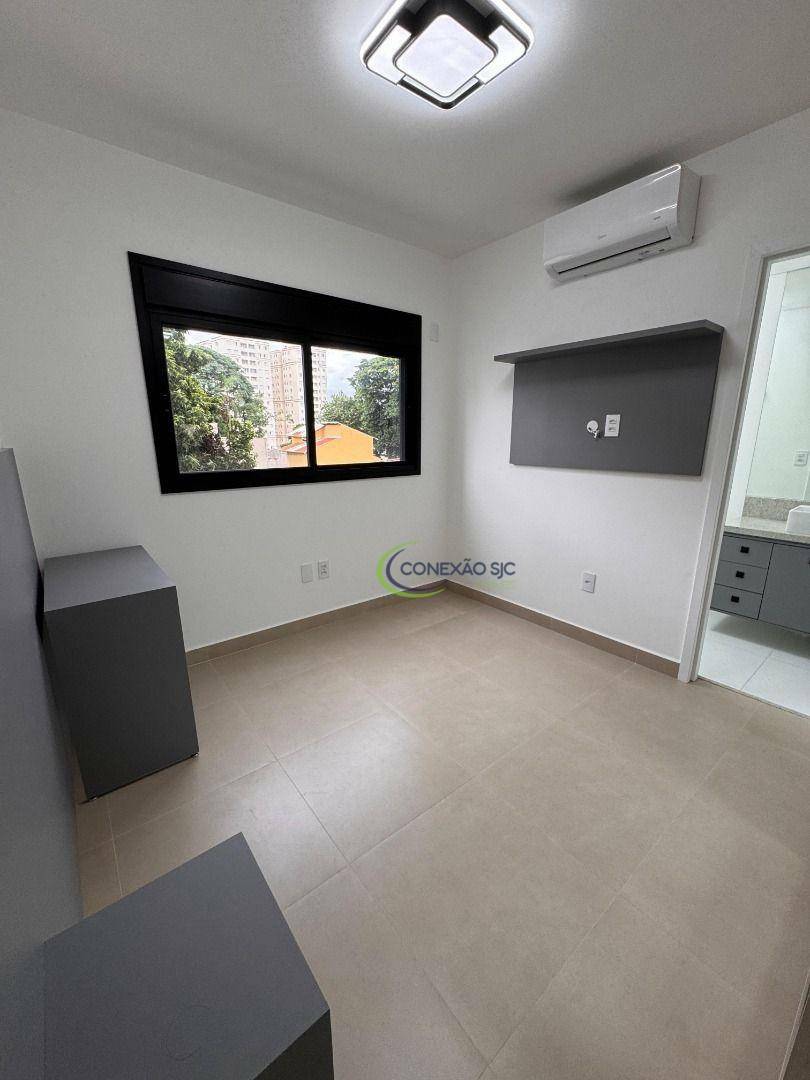 Apartamento para alugar com 3 quartos, 120m² - Foto 42