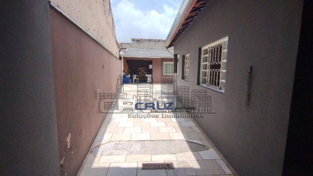 Casa à venda com 4 quartos, 160m² - Foto 4