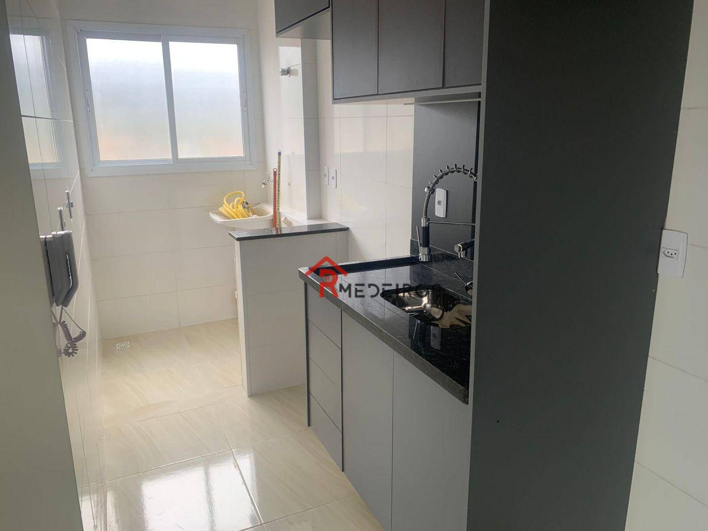 Apartamento à venda com 1 quarto, 50m² - Foto 7