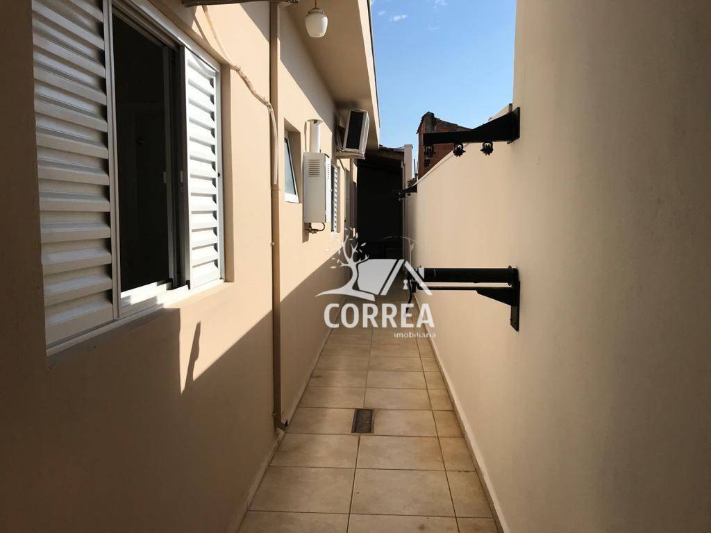 Casa à venda com 2 quartos, 82m² - Foto 11