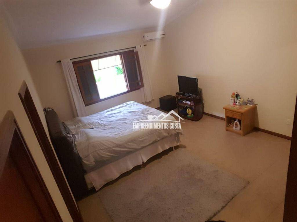 Chácara à venda com 3 quartos, 600m² - Foto 6