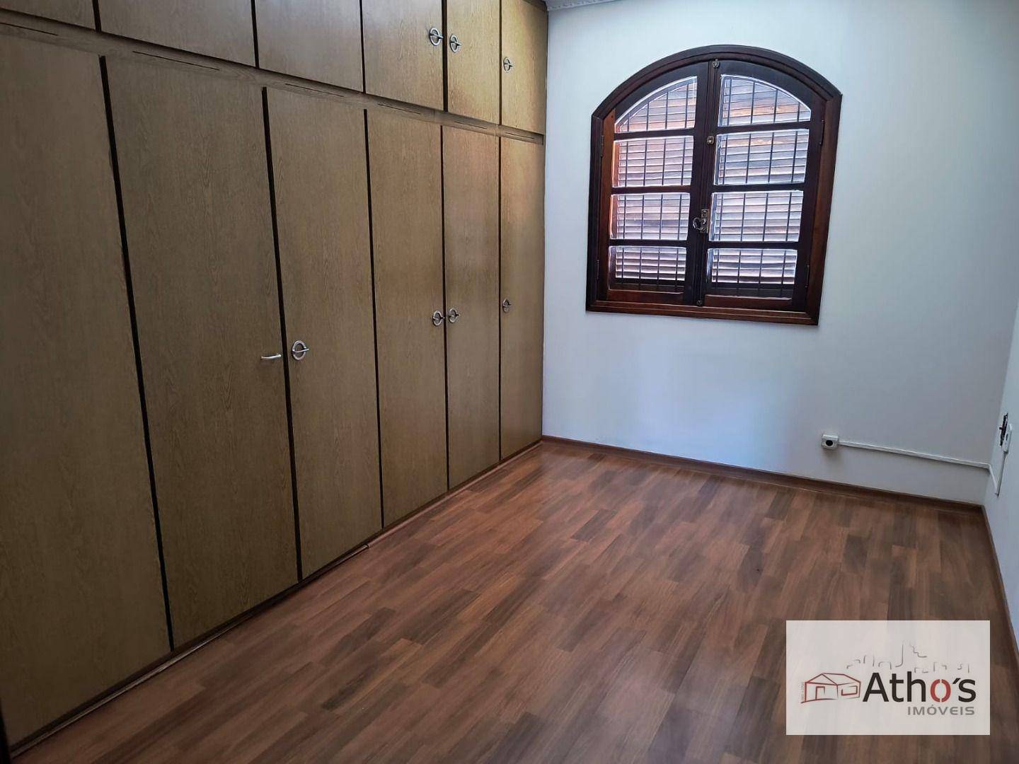 Casa à venda e aluguel com 4 quartos, 340m² - Foto 22