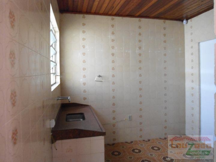 Casa à venda com 2 quartos, 250m² - Foto 5