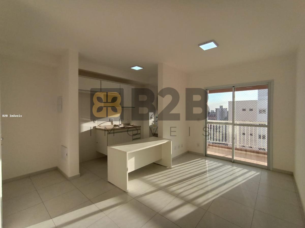 Apartamento à venda com 3 quartos, 77m² - Foto 4