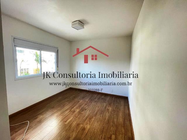 Apartamento à venda com 3 quartos, 123m² - Foto 13