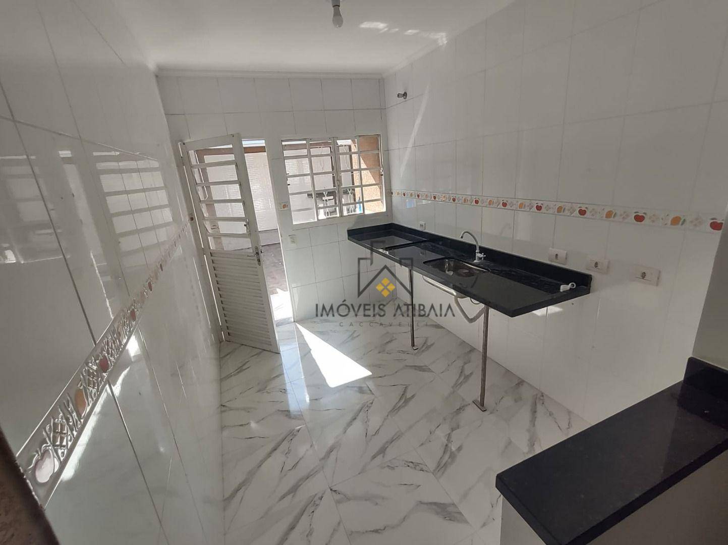 Casa à venda com 2 quartos, 91m² - Foto 4