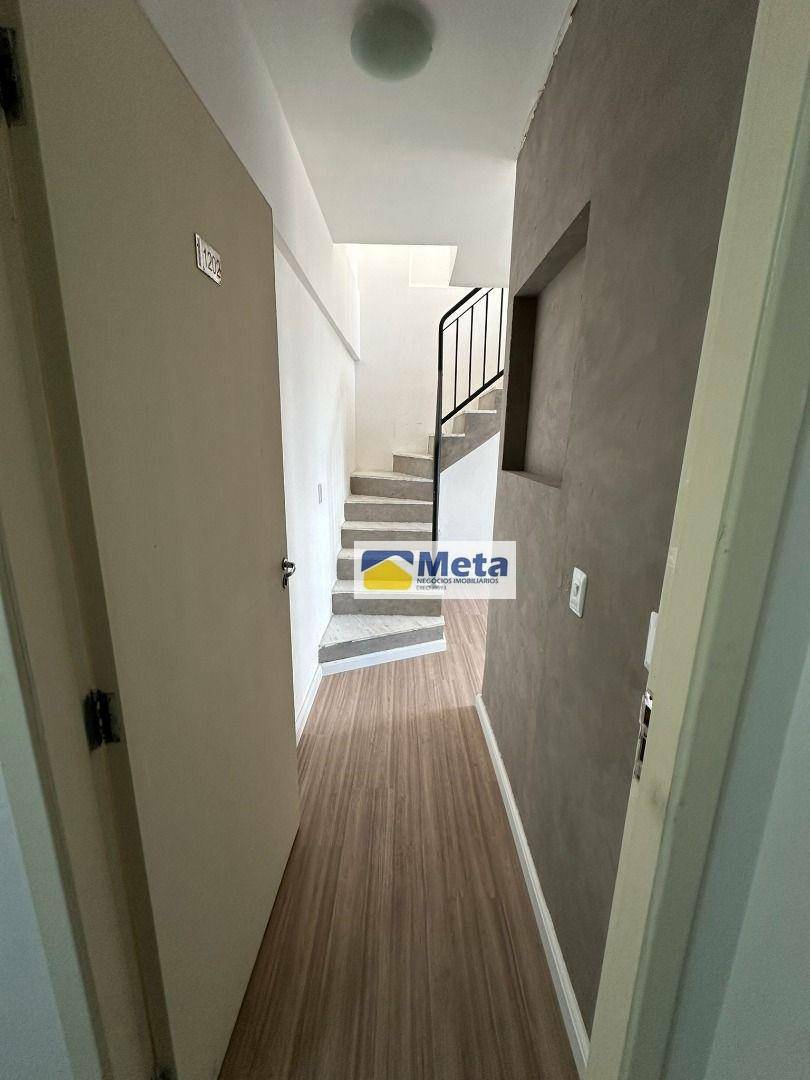 Apartamento à venda com 3 quartos, 124m² - Foto 1