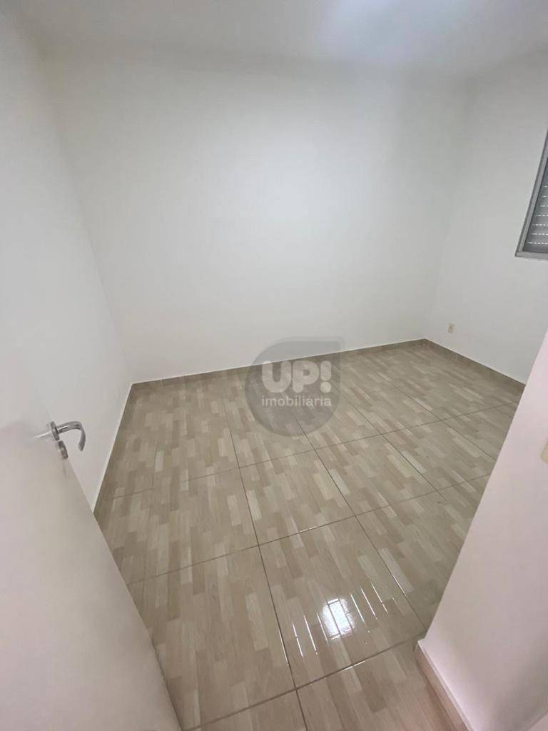 Apartamento à venda com 2 quartos, 44m² - Foto 3