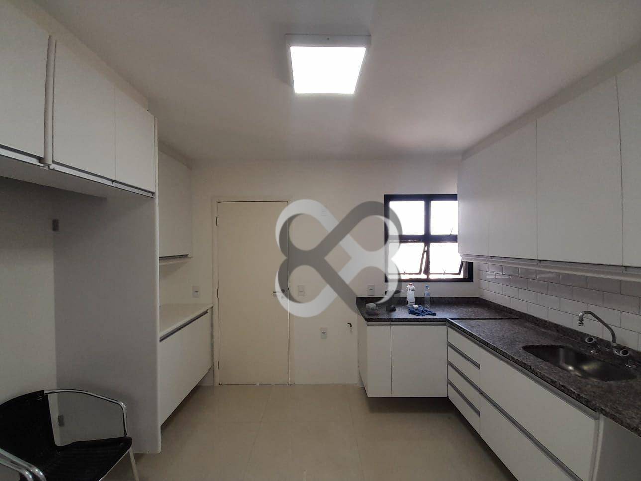 Apartamento à venda com 4 quartos, 138m² - Foto 10