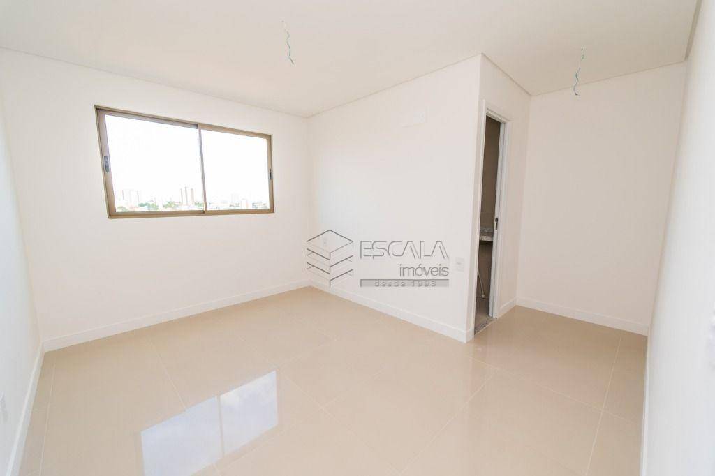 Apartamento à venda com 2 quartos, 61m² - Foto 16