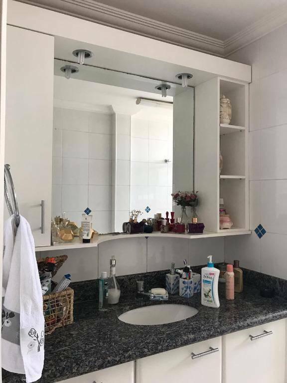 Apartamento à venda com 3 quartos, 156m² - Foto 16