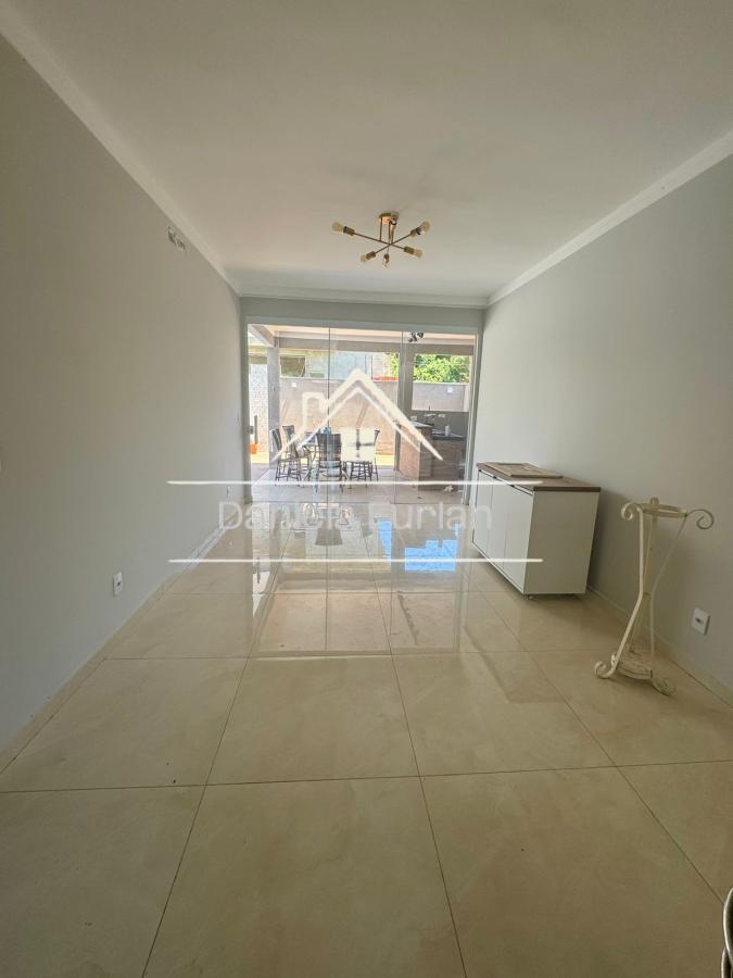 Casa de Condomínio à venda com 2 quartos, 180m² - Foto 3