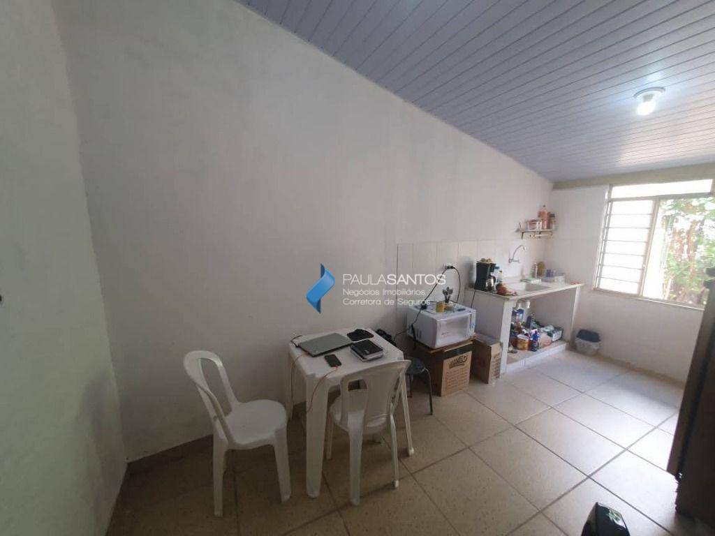 Casa à venda com 2 quartos, 54m² - Foto 5