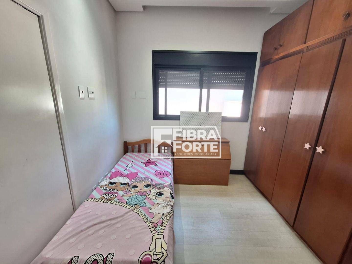 Casa de Condomínio à venda com 3 quartos, 250m² - Foto 35