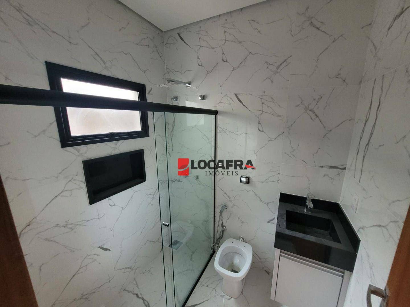 Casa de Condomínio à venda com 3 quartos, 210m² - Foto 25