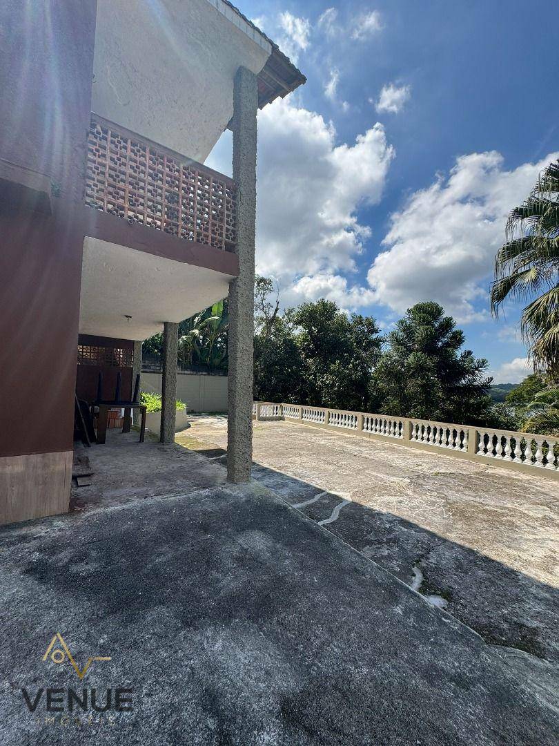 Chácara à venda com 2 quartos, 200m² - Foto 18