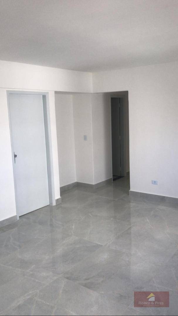 Apartamento à venda com 3 quartos, 93m² - Foto 3