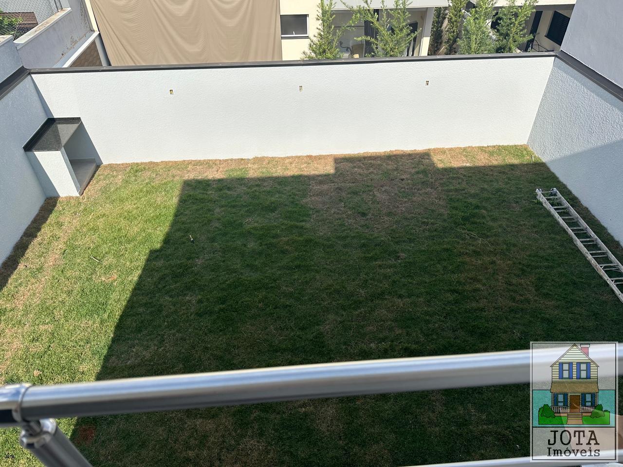 Sobrado à venda com 3 quartos, 250m² - Foto 4