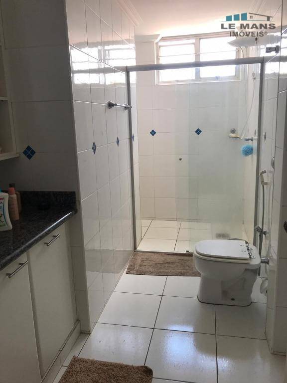 Apartamento à venda com 3 quartos, 156m² - Foto 20