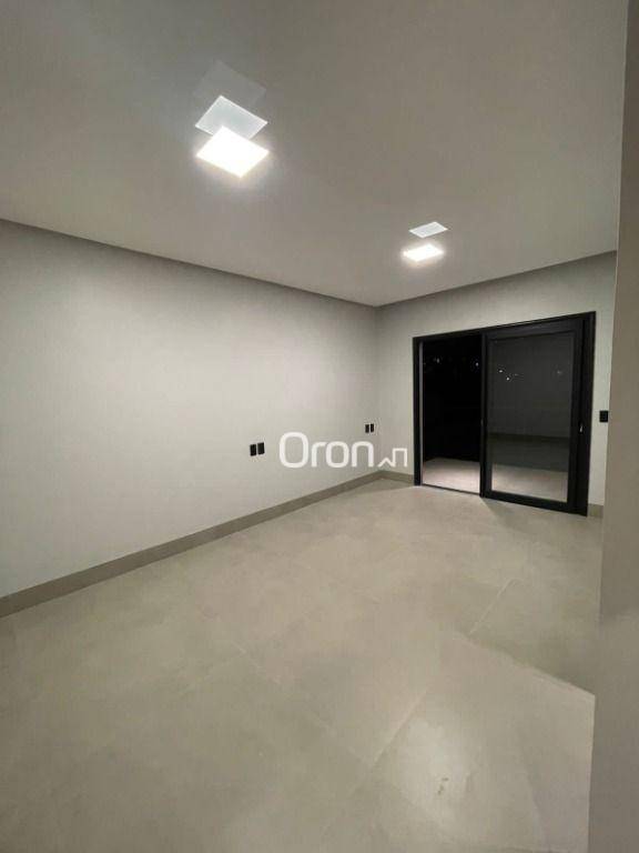 Sobrado à venda com 3 quartos, 250m² - Foto 4