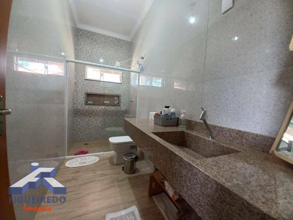 Casa de Condomínio à venda com 3 quartos, 400m² - Foto 20