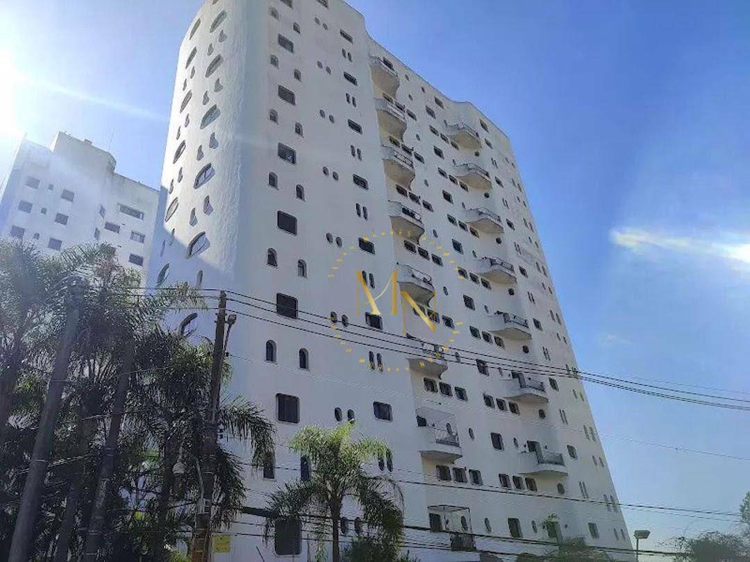 Apartamento à venda com 4 quartos, 242m² - Foto 26