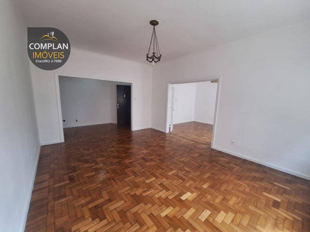 Apartamento à venda com 3 quartos, 160m² - Foto 12