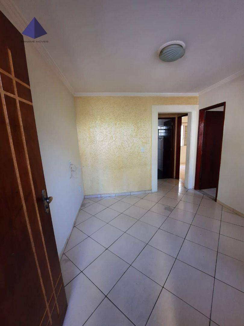 Casa à venda com 2 quartos, 42m² - Foto 2