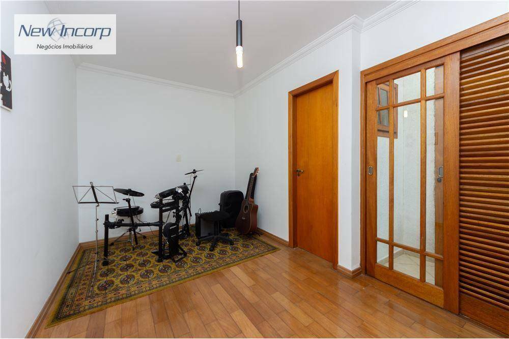 Casa à venda com 3 quartos, 270m² - Foto 27