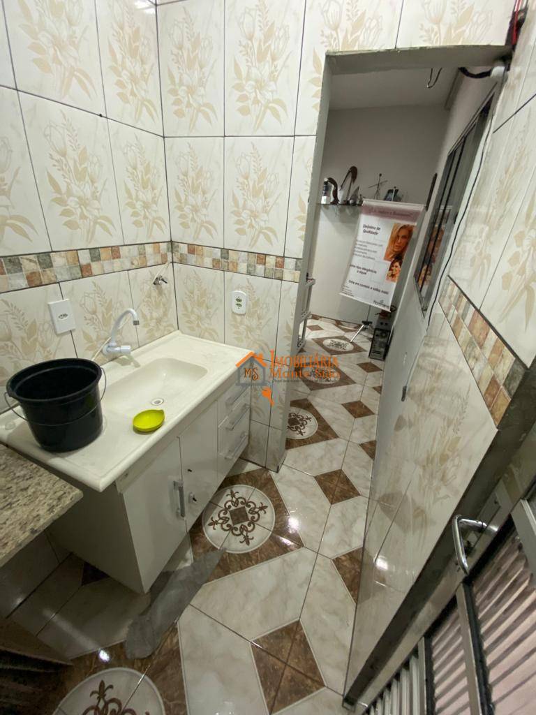 Sobrado à venda com 6 quartos, 300m² - Foto 38