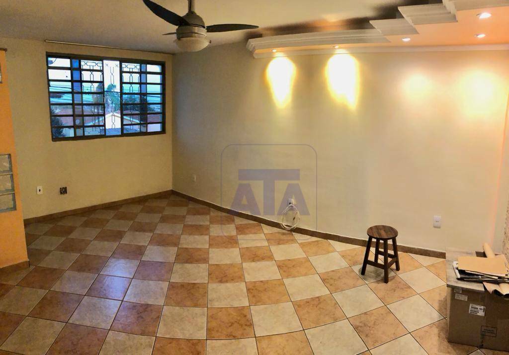 Apartamento para alugar com 2 quartos, 68m² - Foto 3