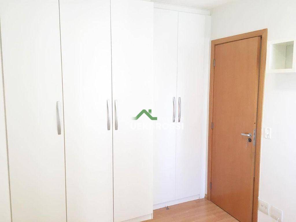 Apartamento para alugar com 3 quartos, 83m² - Foto 17